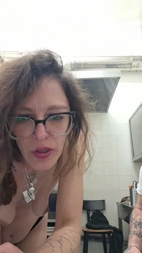 AlbaFox XXX Tube | 120min | Mar 7, 2026 22:07