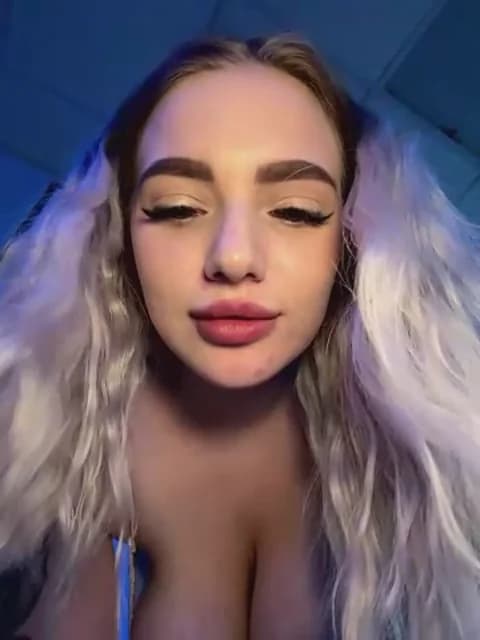 HugeBoobsAlice XXX Tube | 31min | Jan 11, 2026 10:08