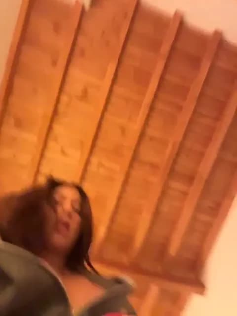 vellaah XXX Tube | 31min | Mar 31, 2026 02:27